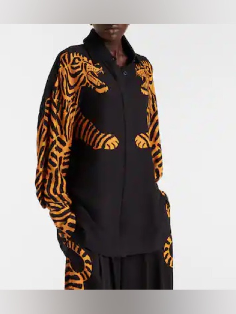 FARM Rio Black Tiger Long Sleeve Button-Up Shirt size medium NWOT - Picture 2 of 8